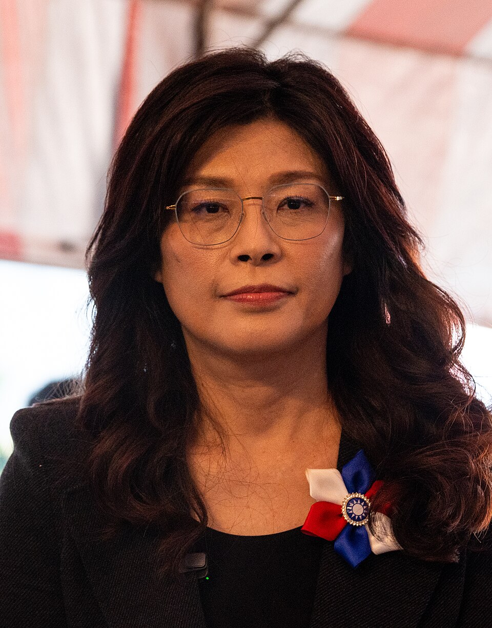 KMT's Cheng Li-wun: A New Path for Taiwan-China Relations?